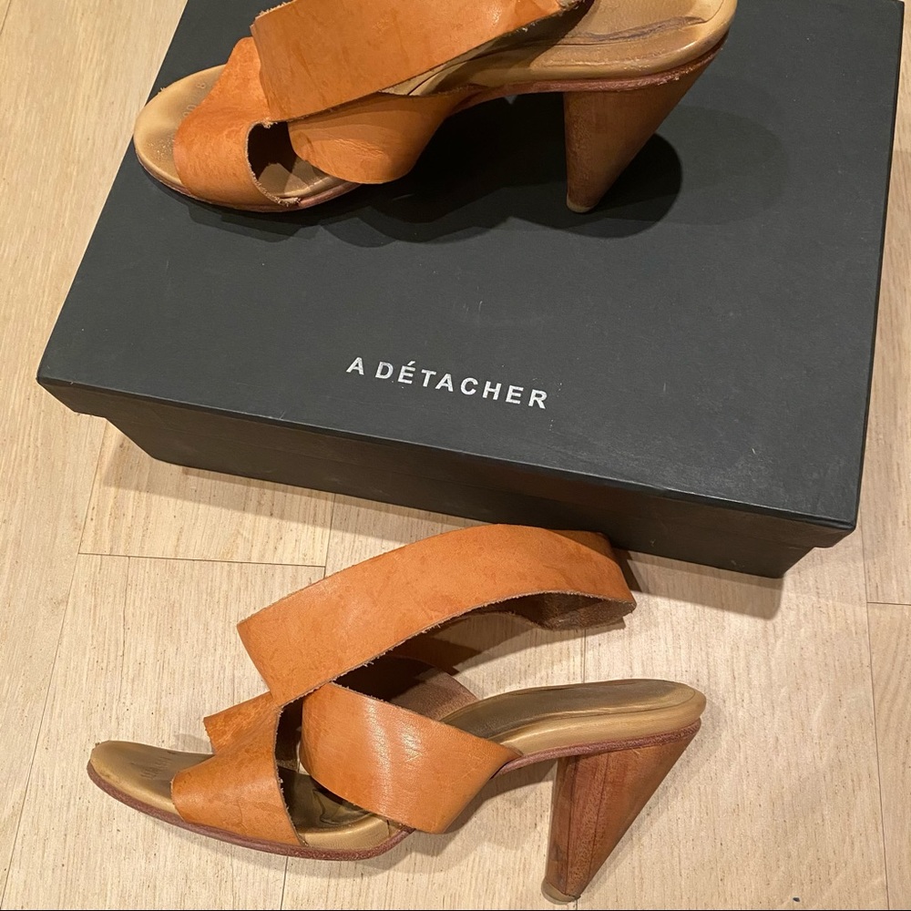 Rare A Détacher Architectural Leather Heels 8